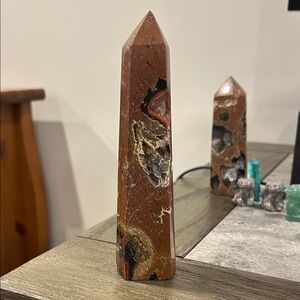 Volcanic Red Fox Botryoidal Agate Tower